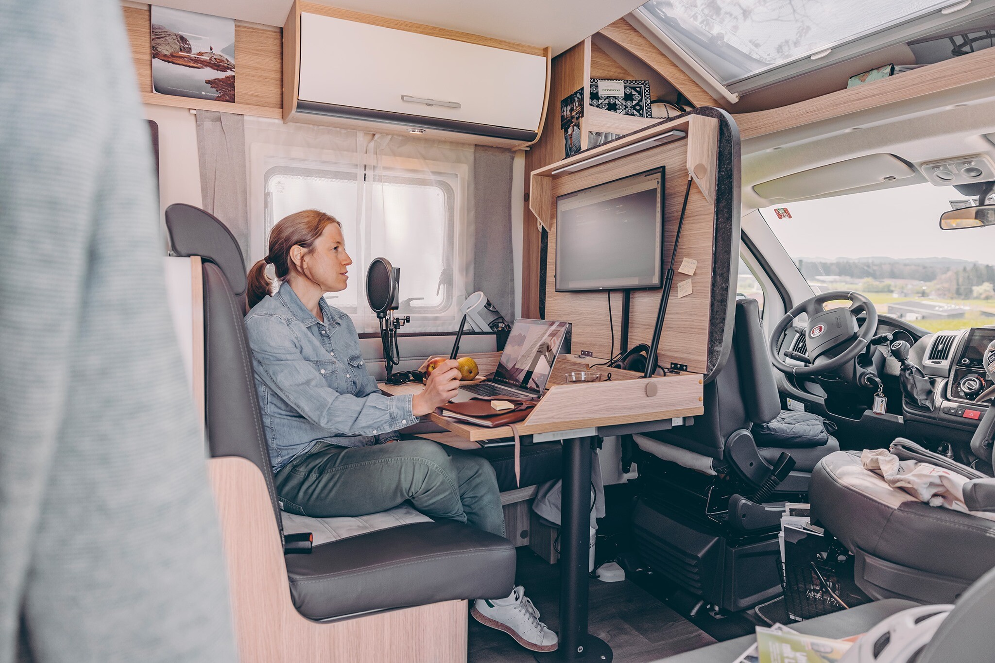 Travel trailer with computer desk deals